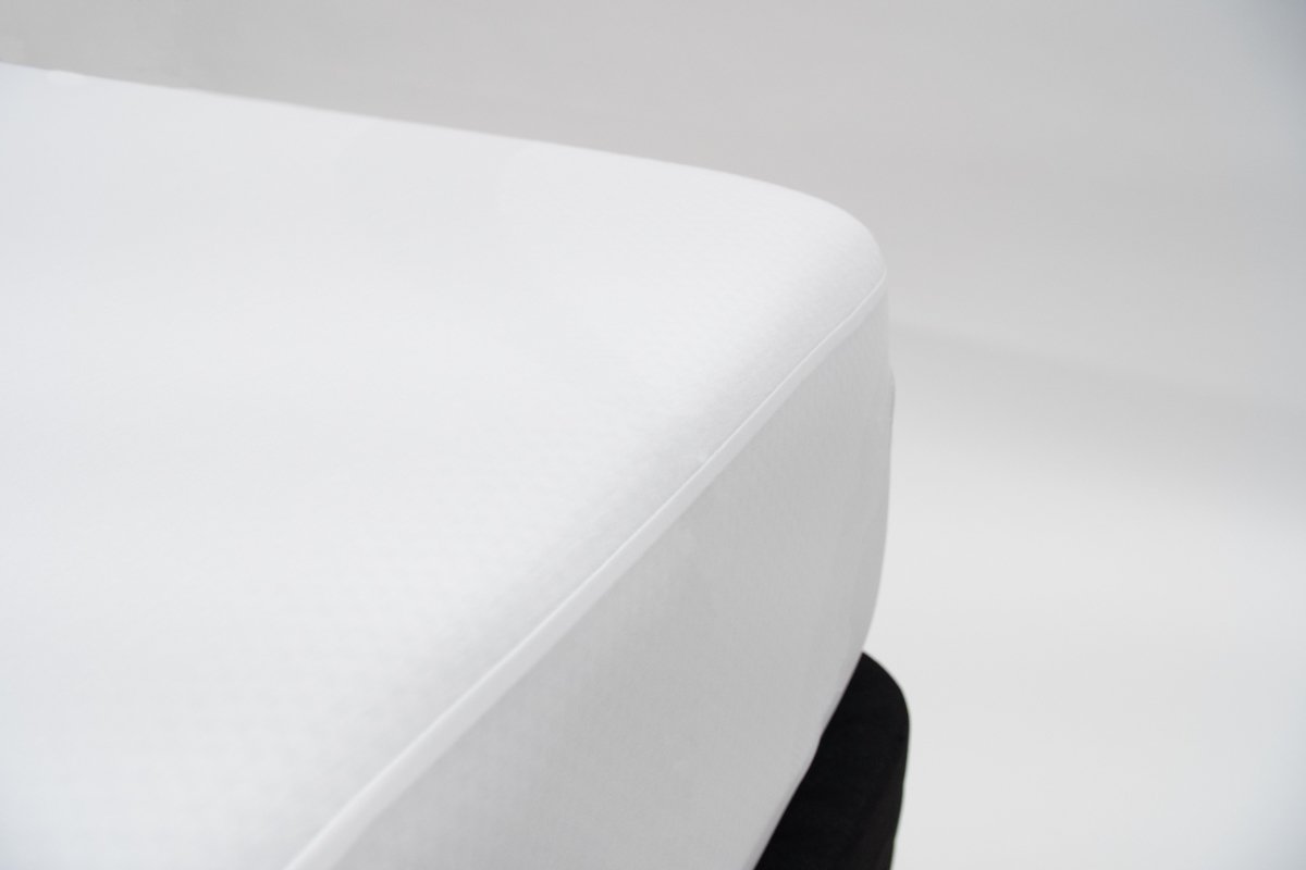 RiseSleep Accessories - Tencel Mattress Protector - Canadian Mattress Wholesalers